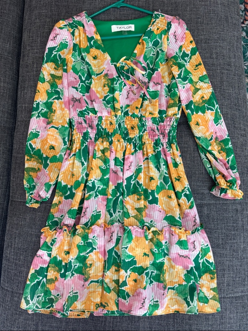 Taylor Green Floral Smocked Waist Mini Dress Long Sleeve Boho Size 6